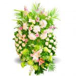 Corona funeraria de claveles y flor variada